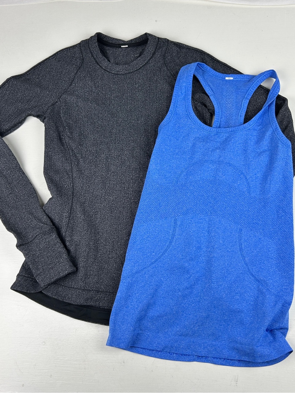 Lululemon Athletic Tech Gym Shirt & Tank Top Set Of 2 Womens Size 4 Gray Blue